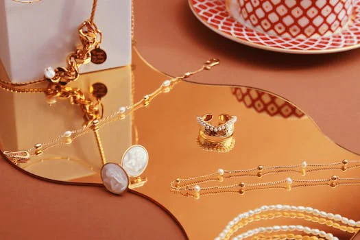 Pearl Drop Everyday Necklace