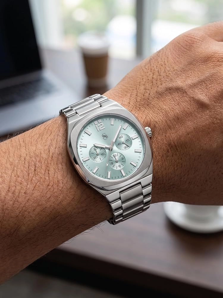 Minimalist Wristwatch