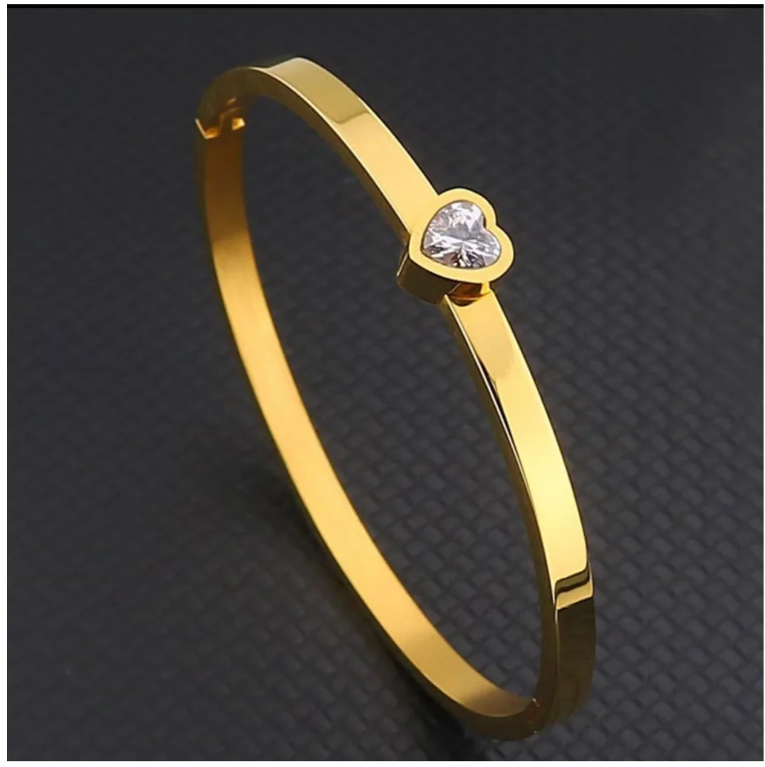 Solitaire bracelet