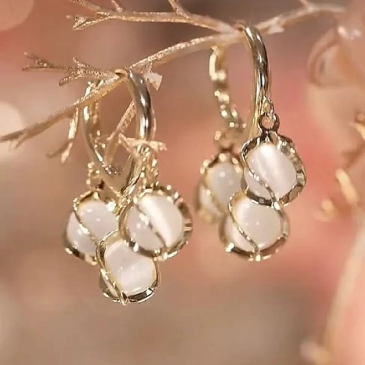Pearl cluster drop earings 1