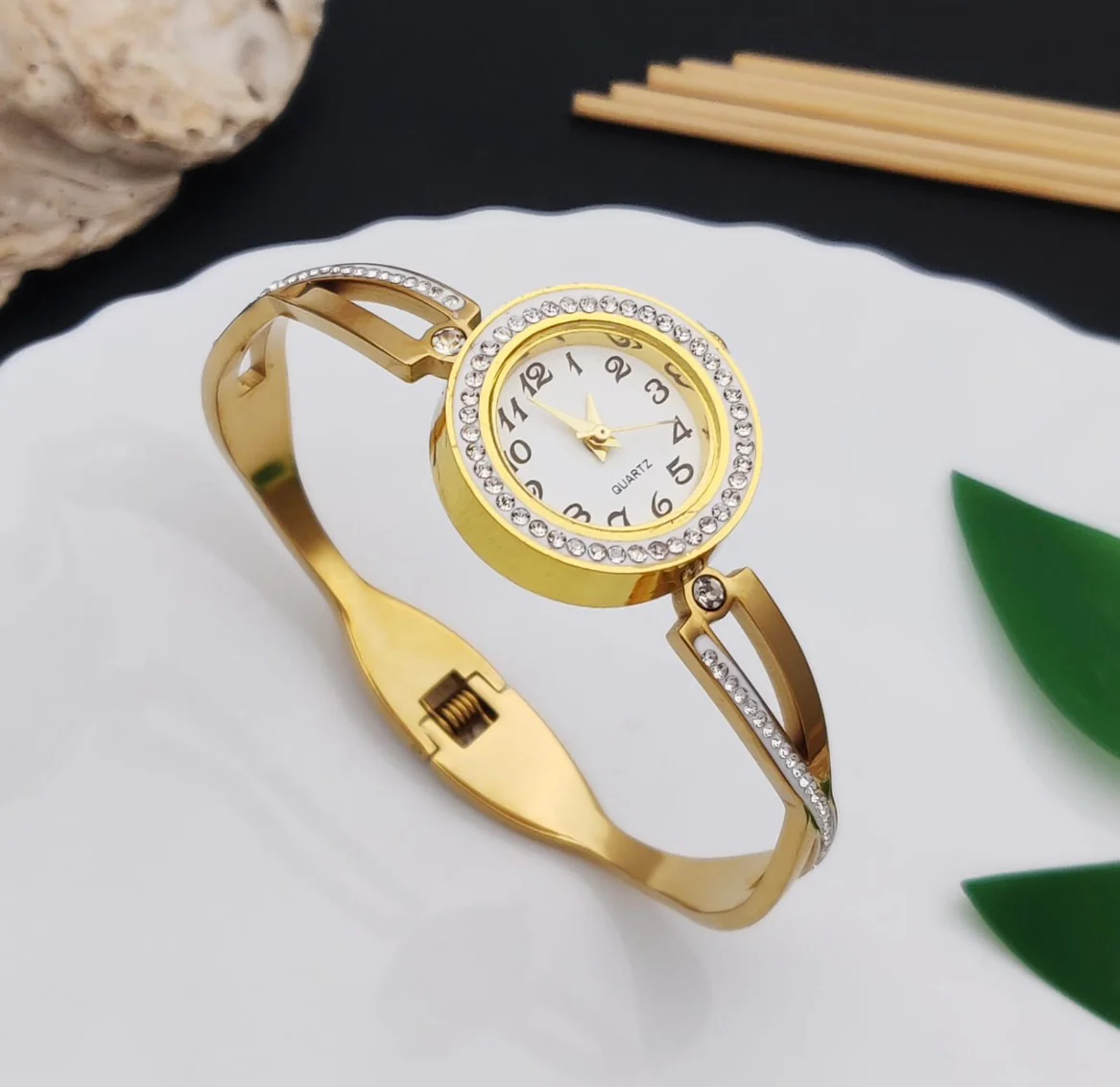 Watch kada
