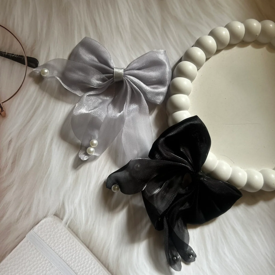 Bow clips