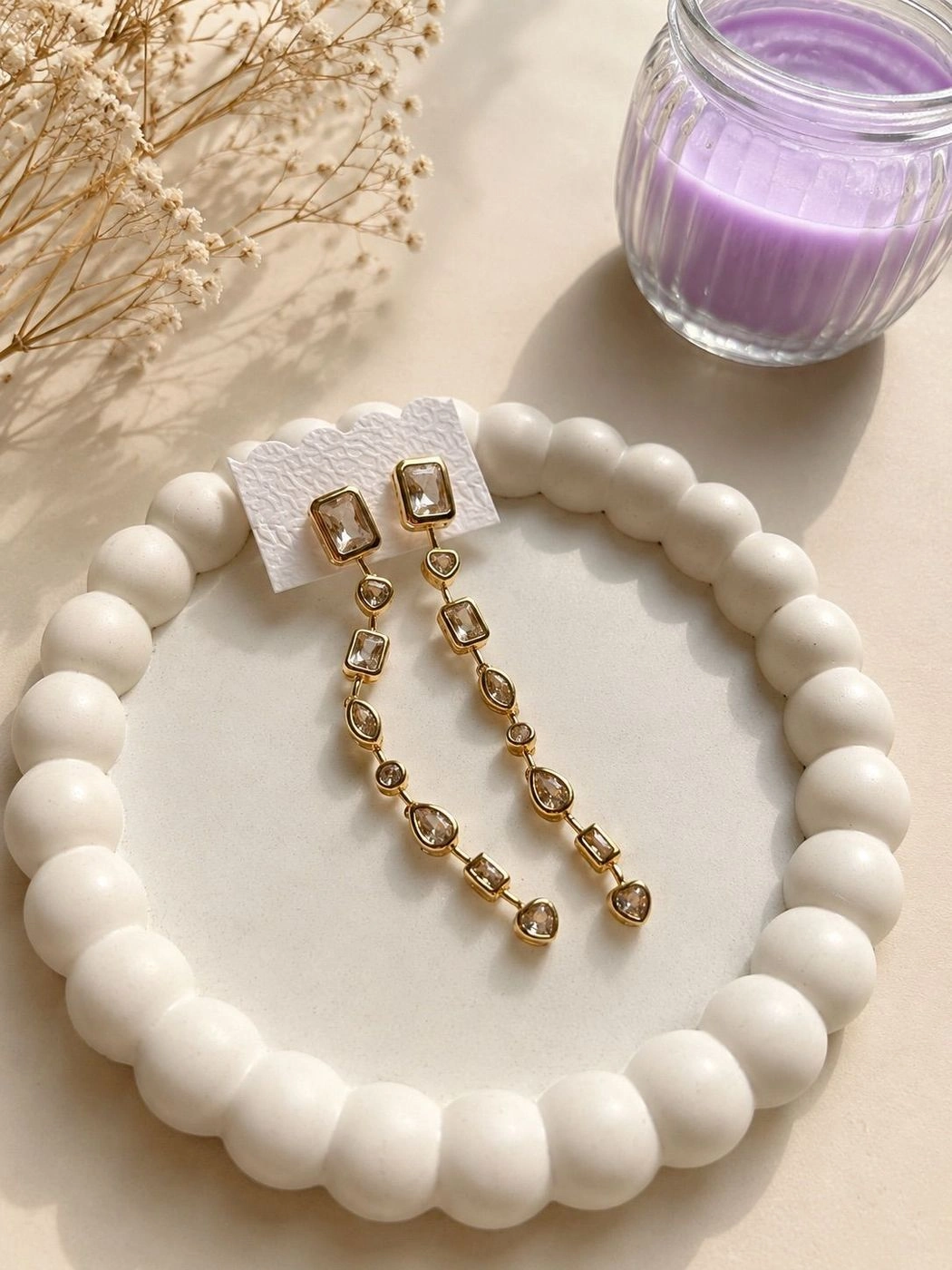Golden glow drop earrings ✨