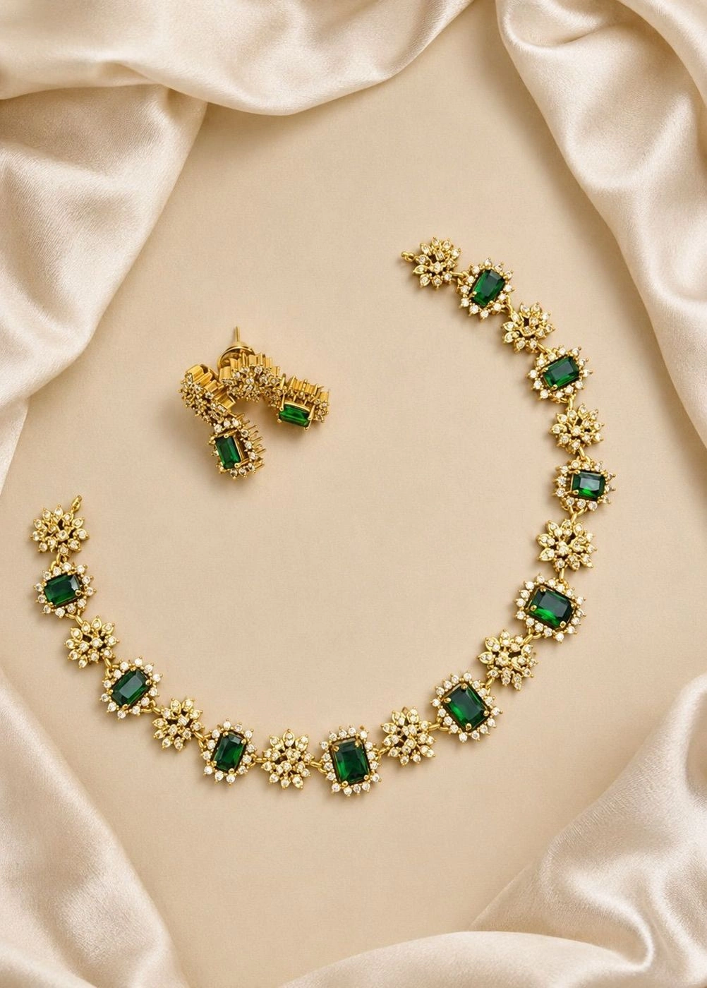 Royal emerald floral set necklace