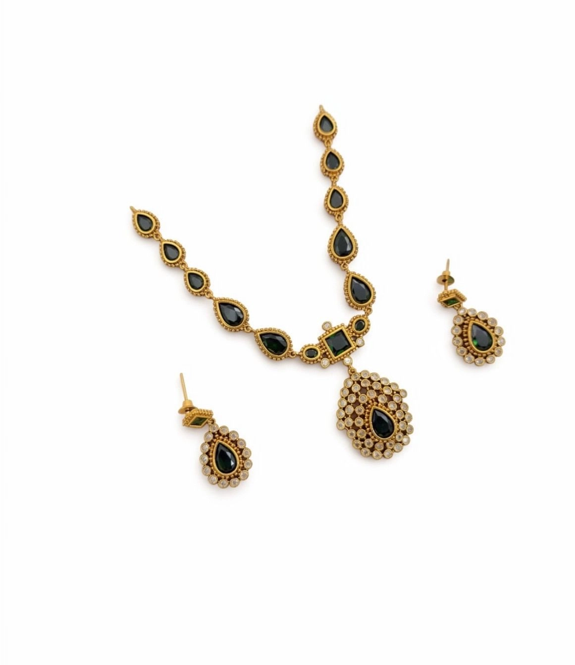 Noor tear drop necklace set