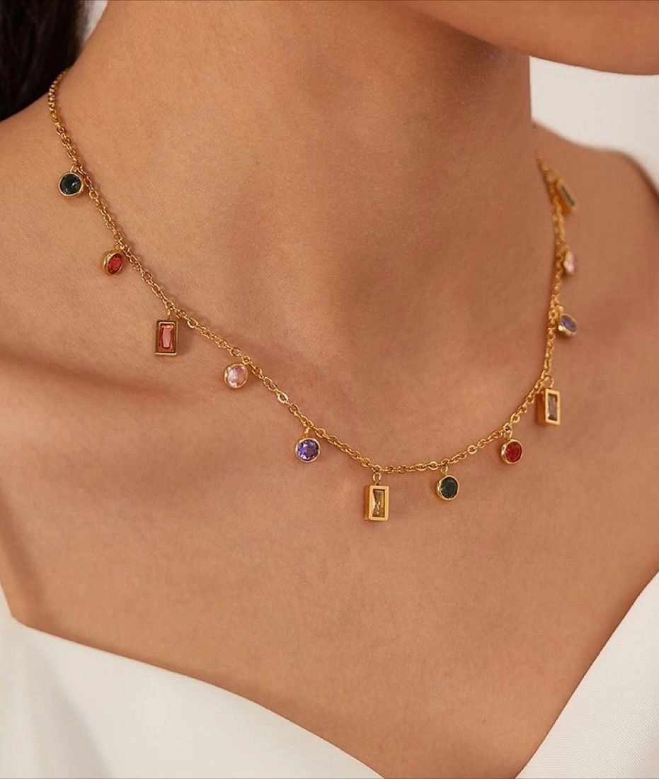 Multicoloured stone charm neckace 2