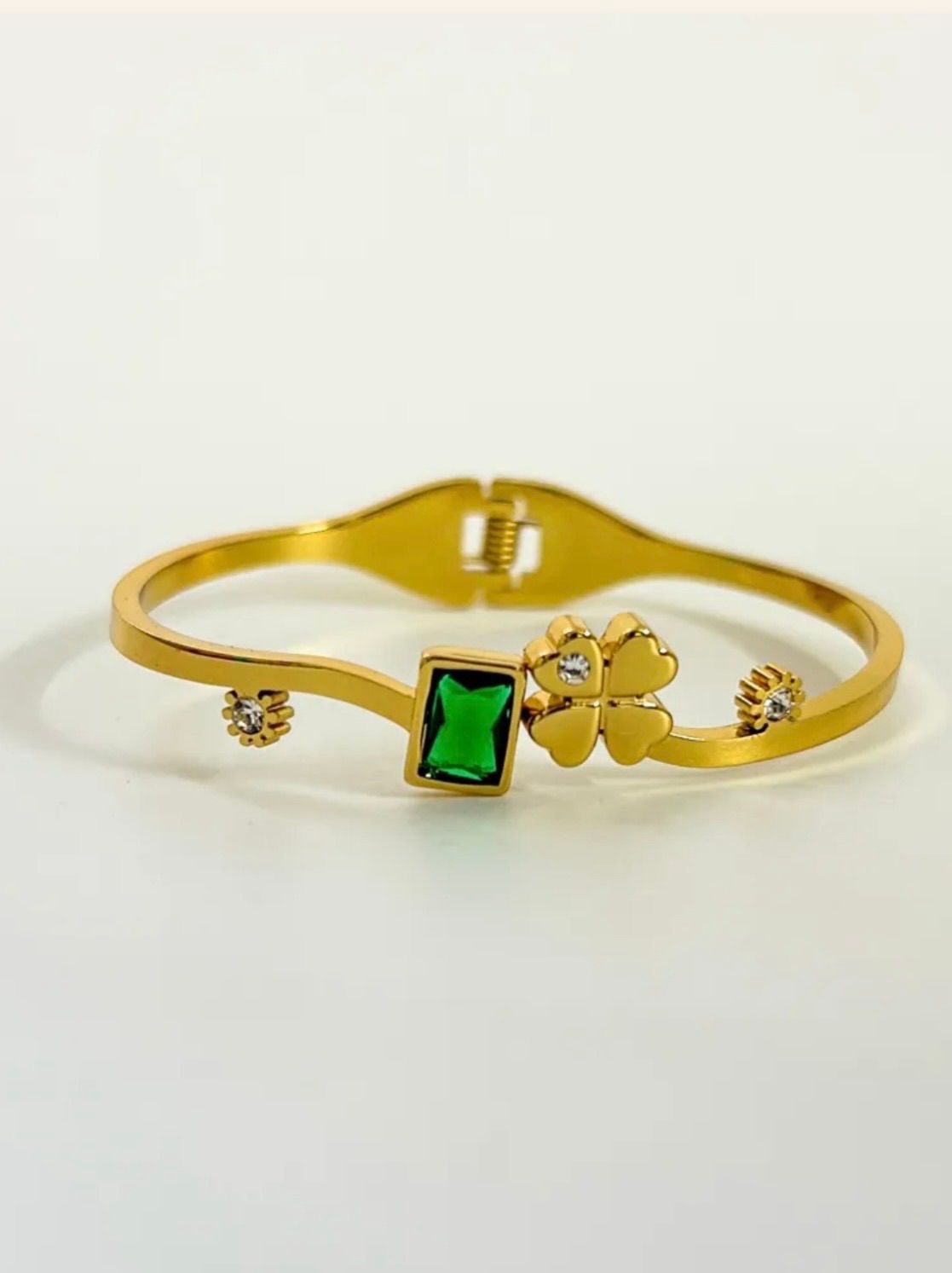 Baby size Flower green stone kada