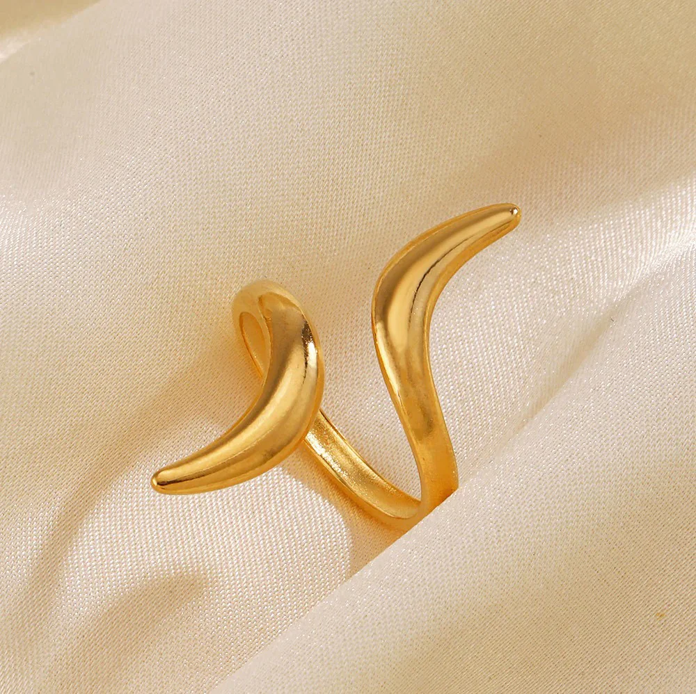 Tide Twist Anti Tarnish Ring