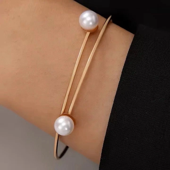 Twin Pearl Grace Bracelet