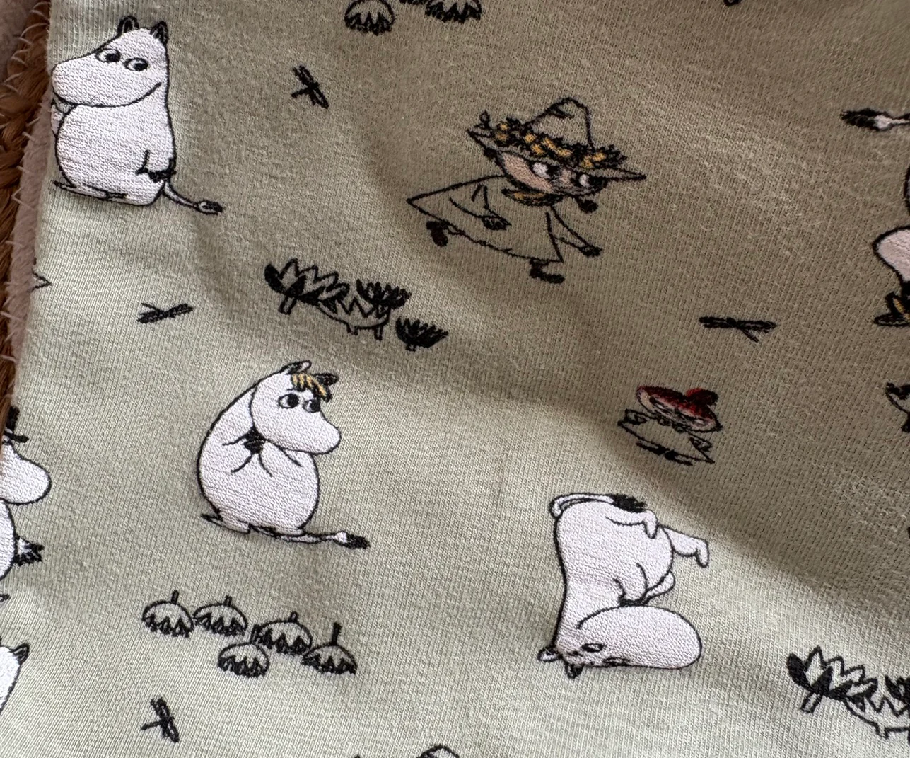 Moomin tee 2