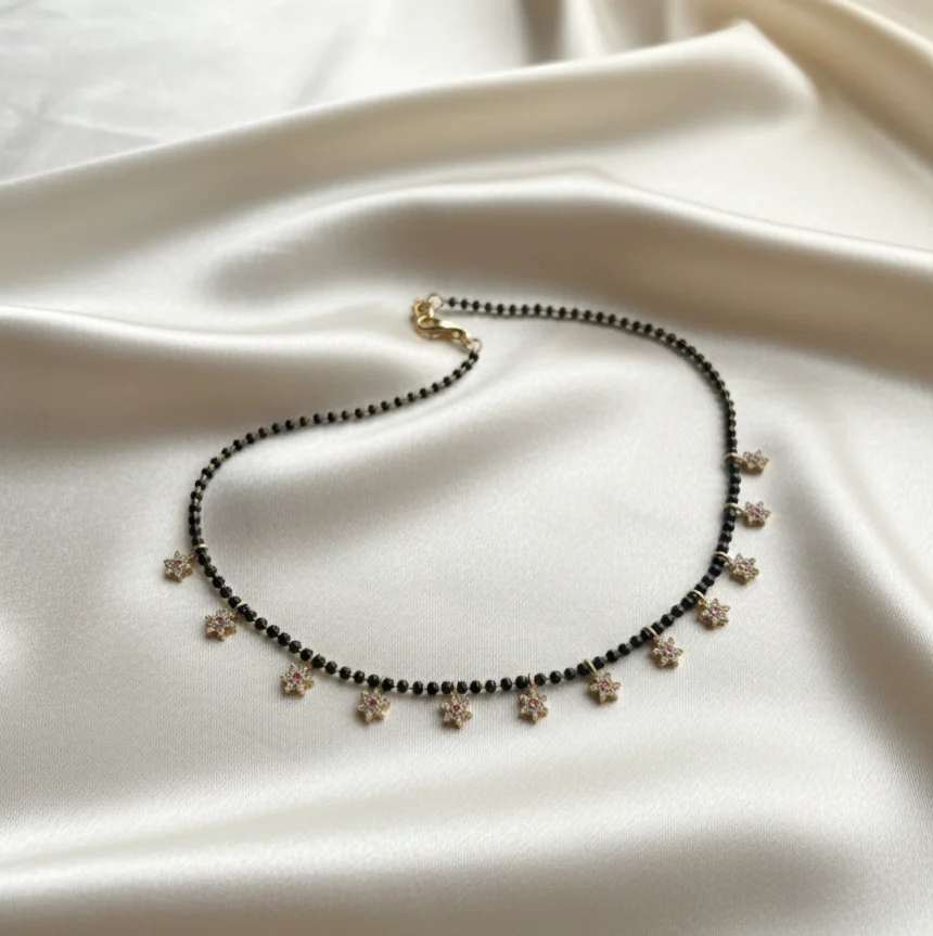 Star charm Neklace 2