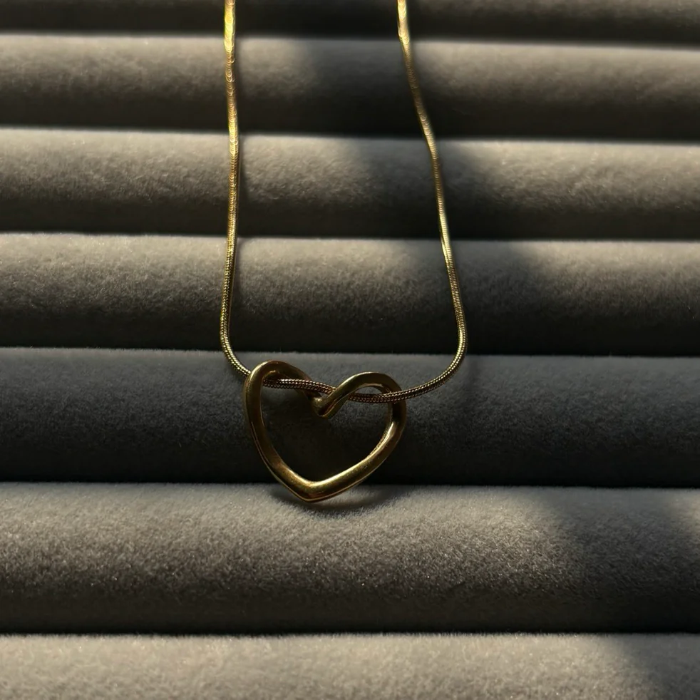 Heart pendant Chain 2