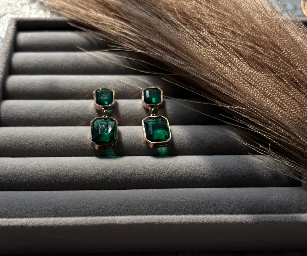 Anti tarnish Green stone Earring 2