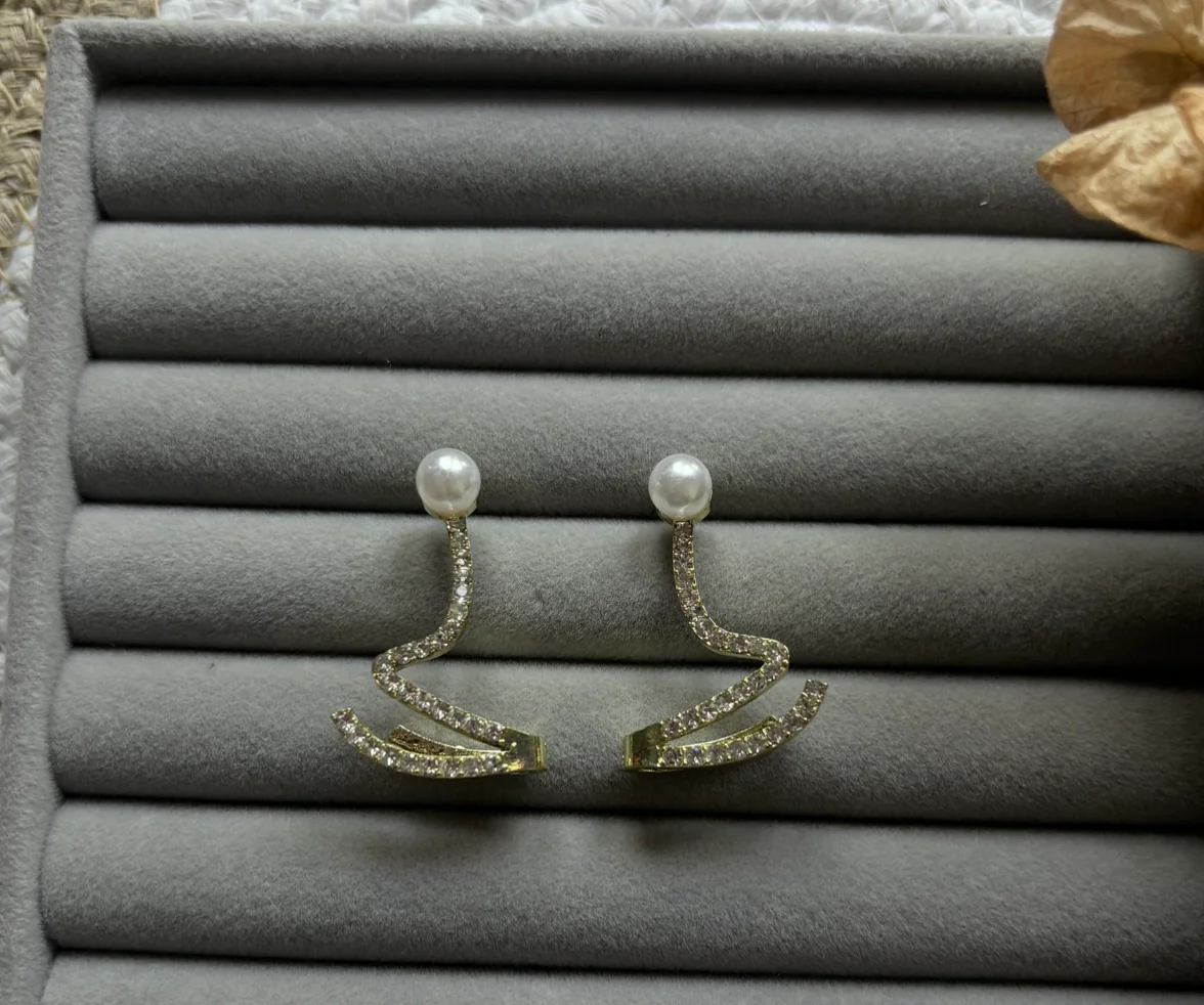Korean spiral Earring