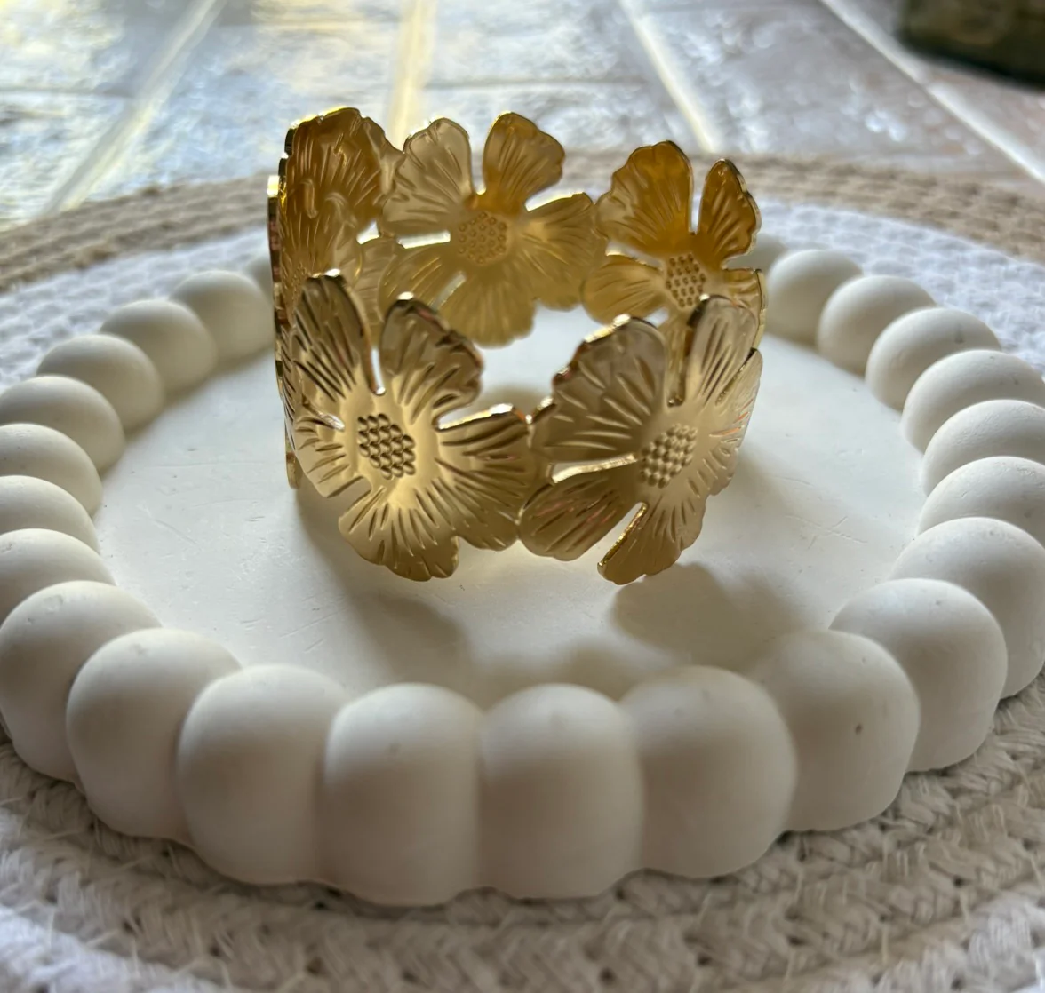 Anti tarnish Handcuff 2