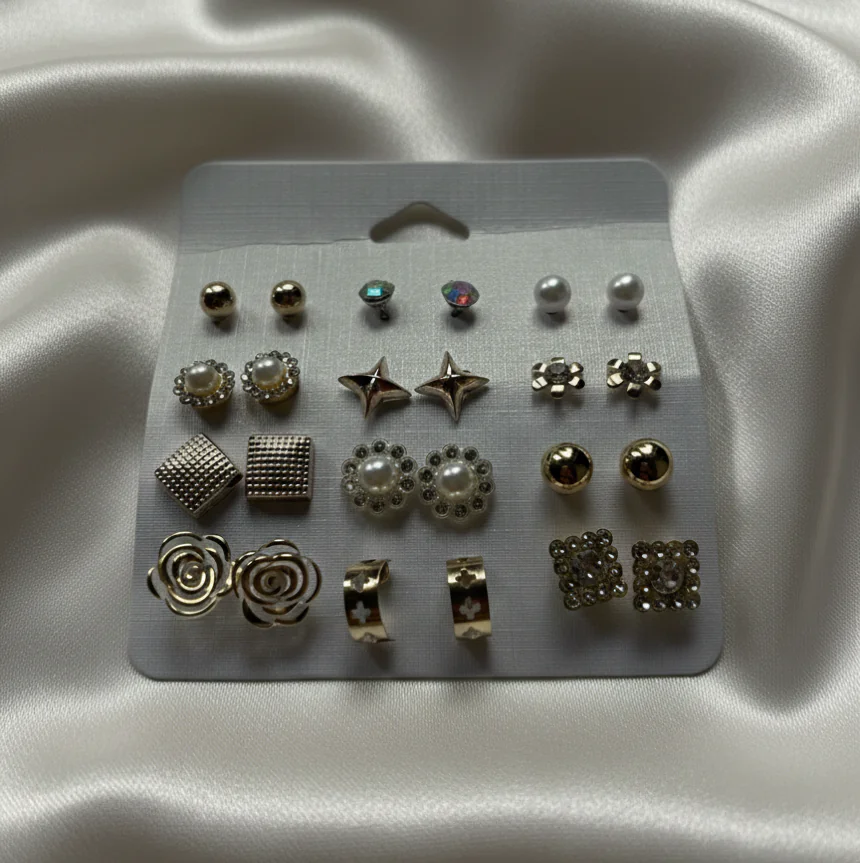 Trendy studs 2