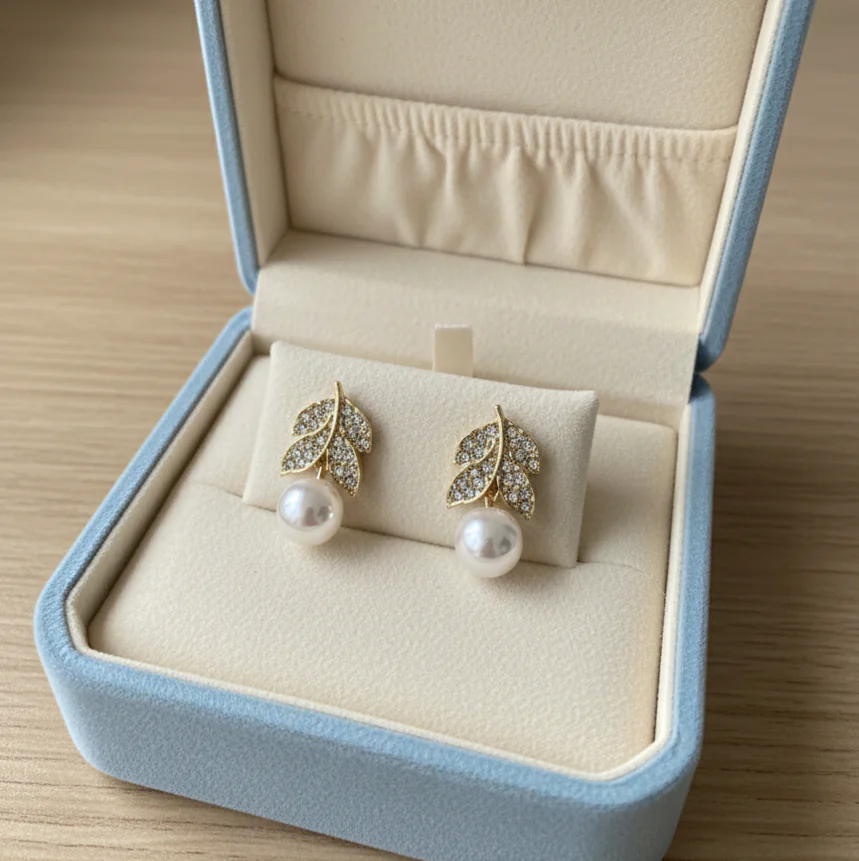 leaf pearl drop stud