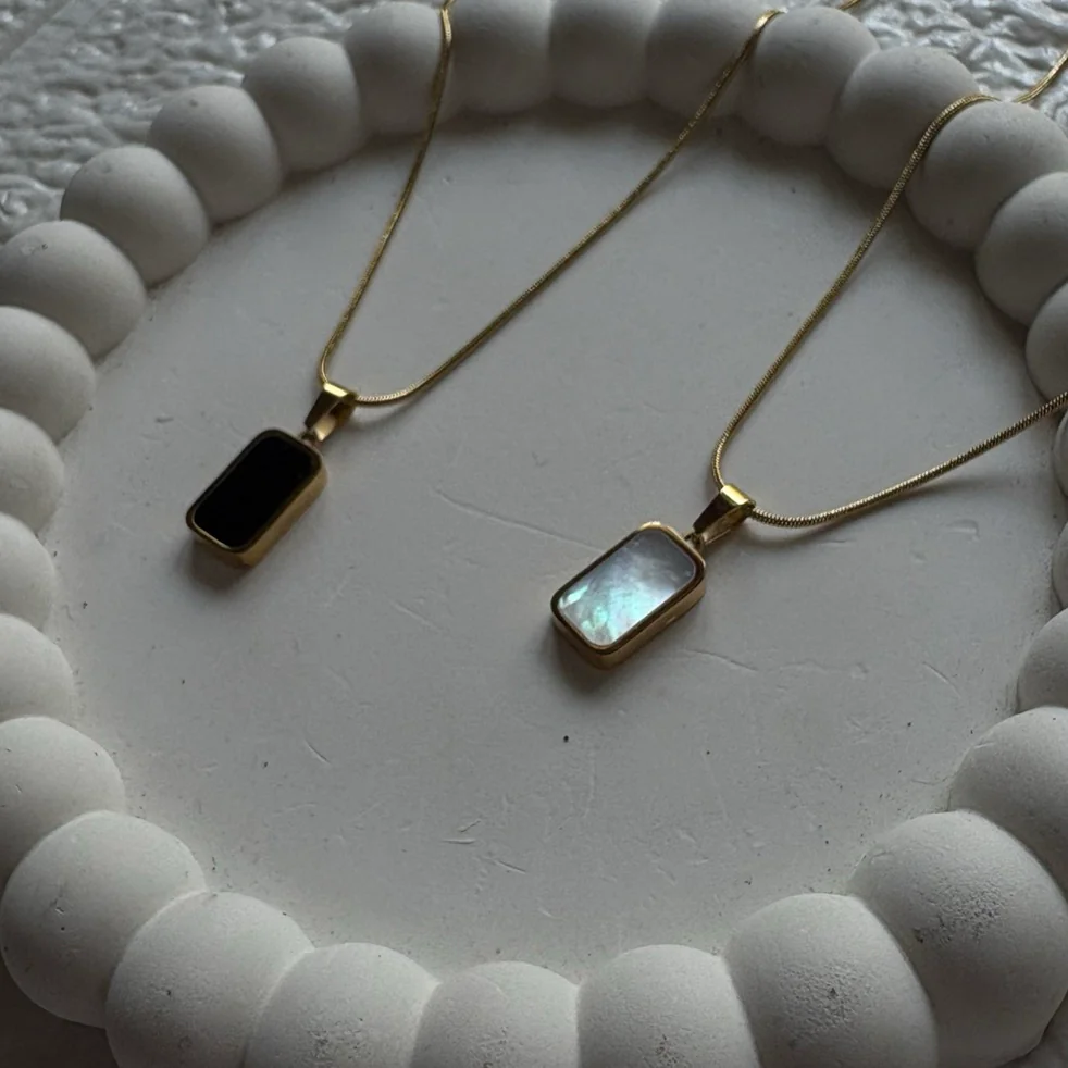 Anti tarnish Reversible Neklace 2