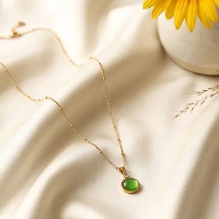 Anti tarnish green stone chain 3