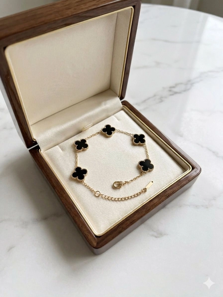 Clover Anti tarnish Bracelet 2