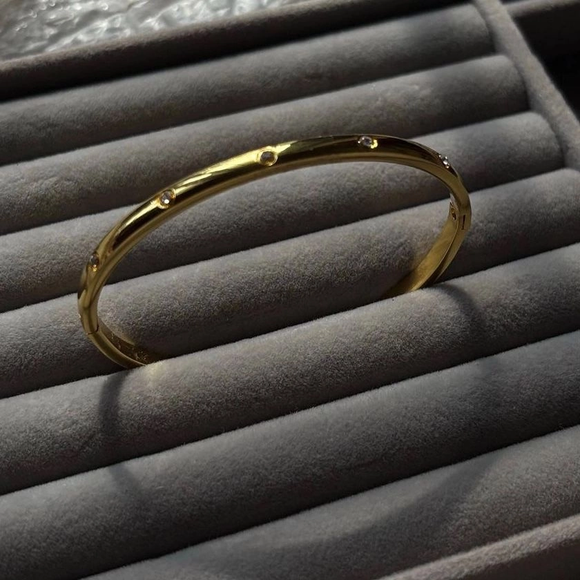 Anti tarnish Bracelet 4