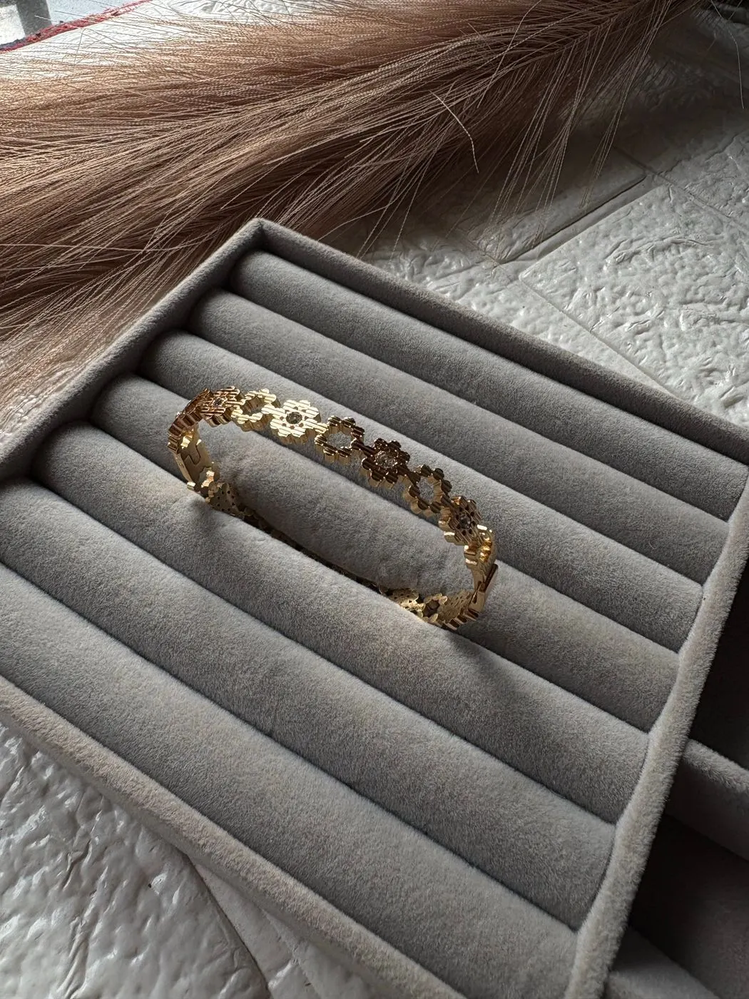 Anti tarnish adult size bracelet 4