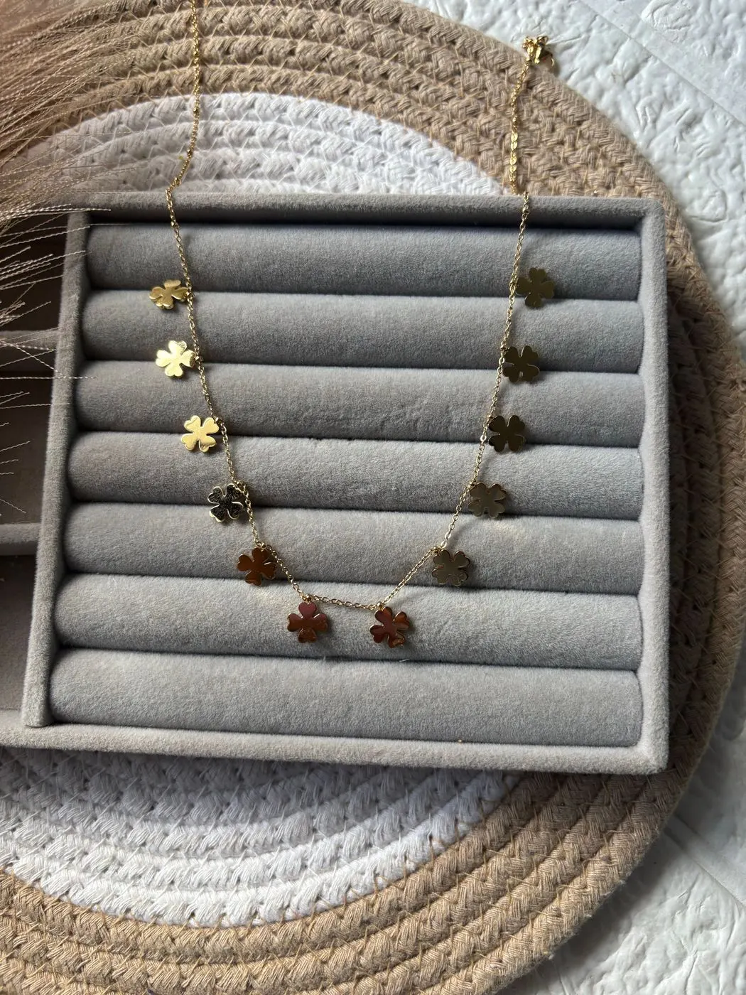 Clover charm Neklace 3