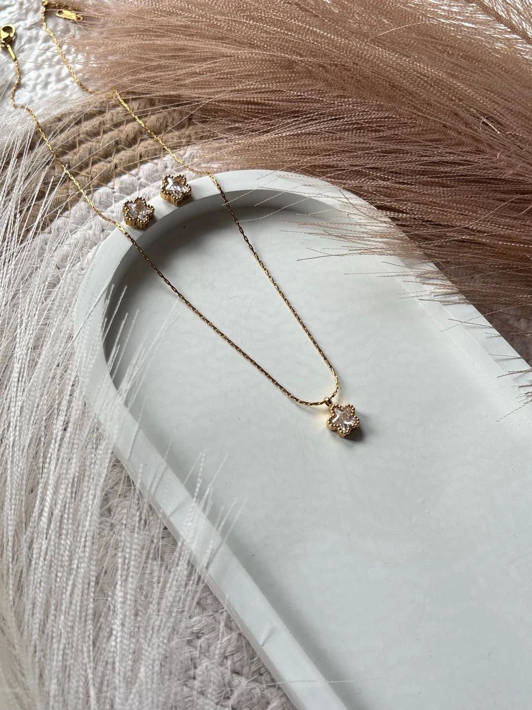 Anti tarnish chain & Stud 3