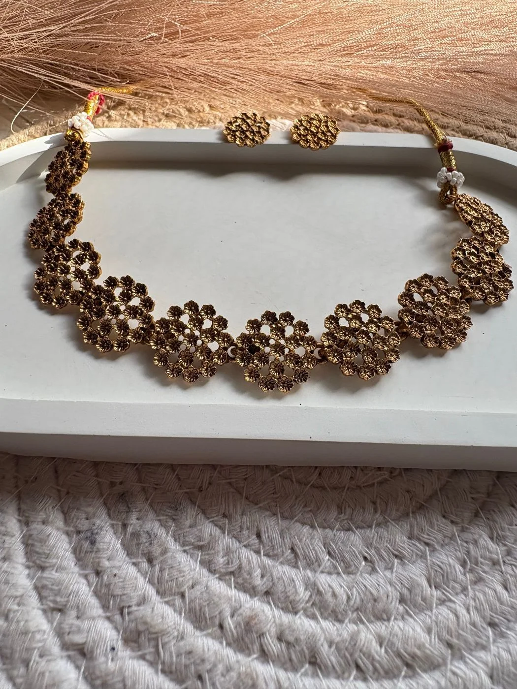 Saindhavi Flora Necklace 2