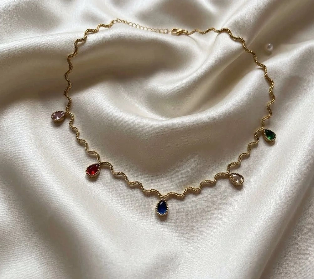 Anti tarnish wavy chain necklace 2