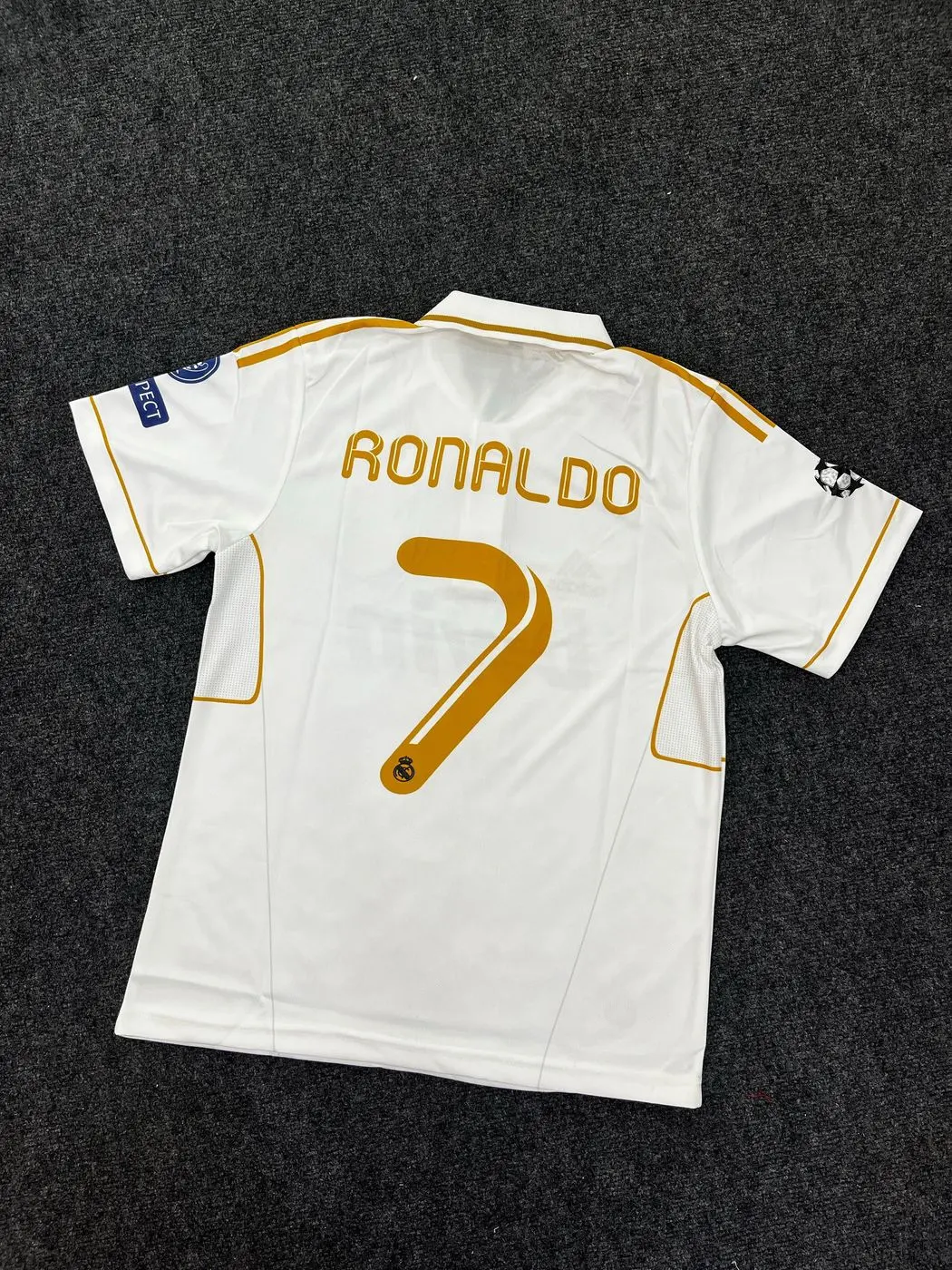 REAL MADRID RONALDO RETRO EMBROIDERY JERSEY 2