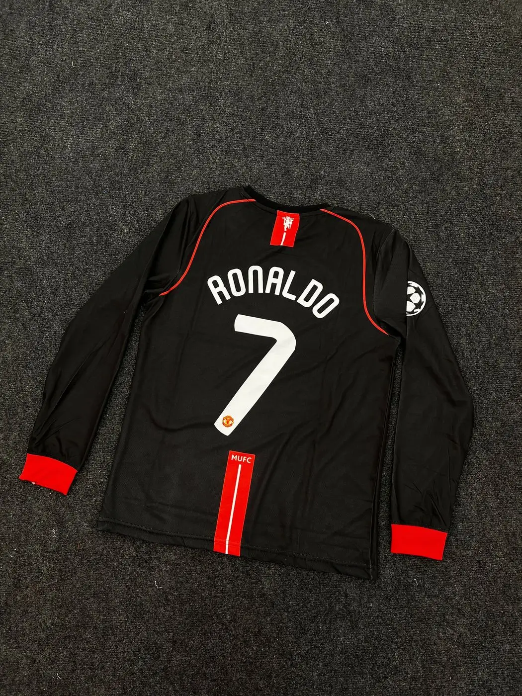 MANCHESTER UNITED RONALDO RETRO EMBROIDERY FULL SLEEEVE JERSEY 2