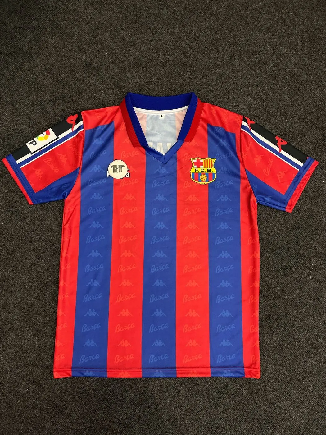 BARCELONA RONALDO N RETRO JERSEY 1
