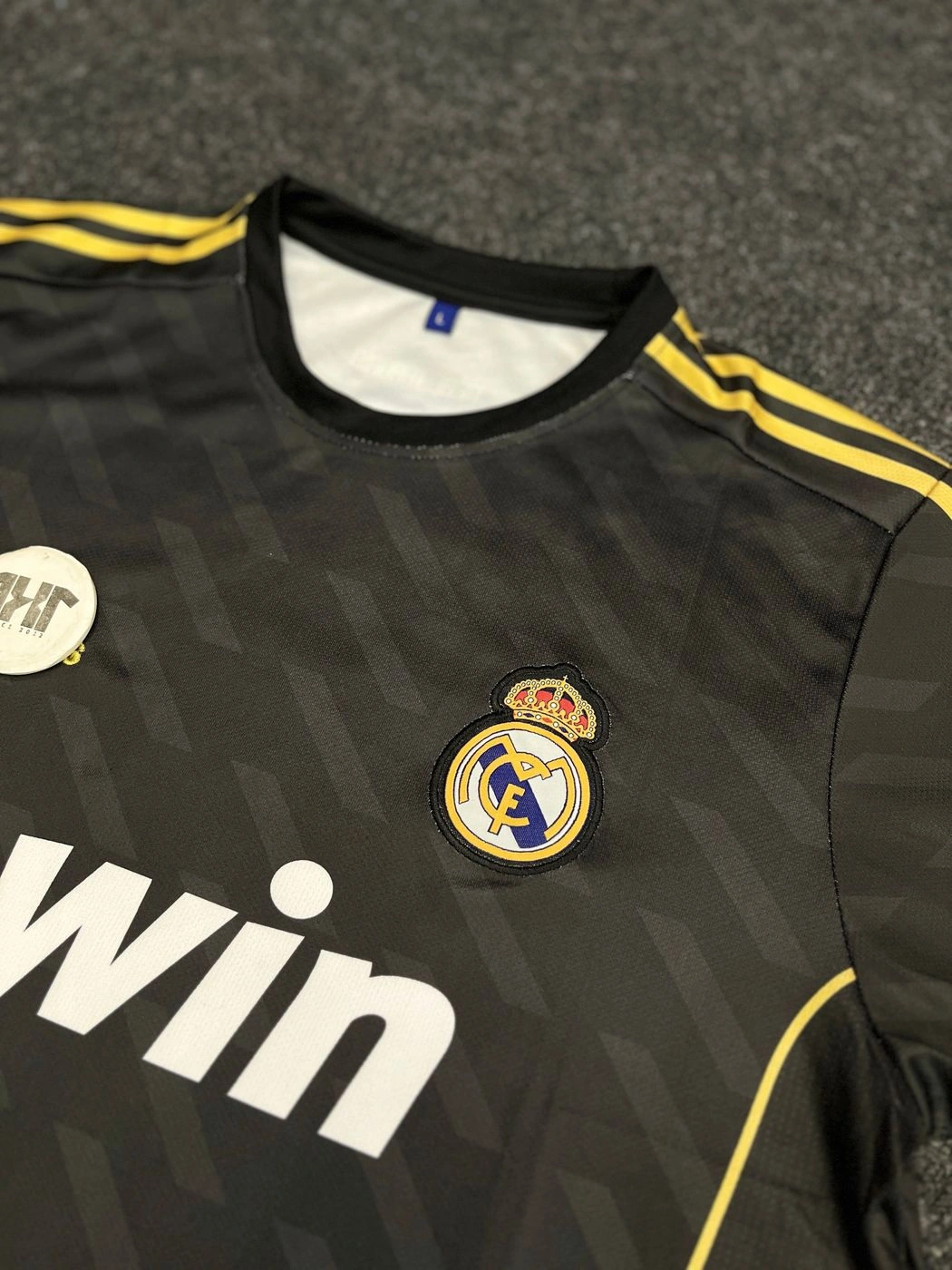 REAL MADRID RONALDO EMBROIDERY RETRO JERSEY 2
