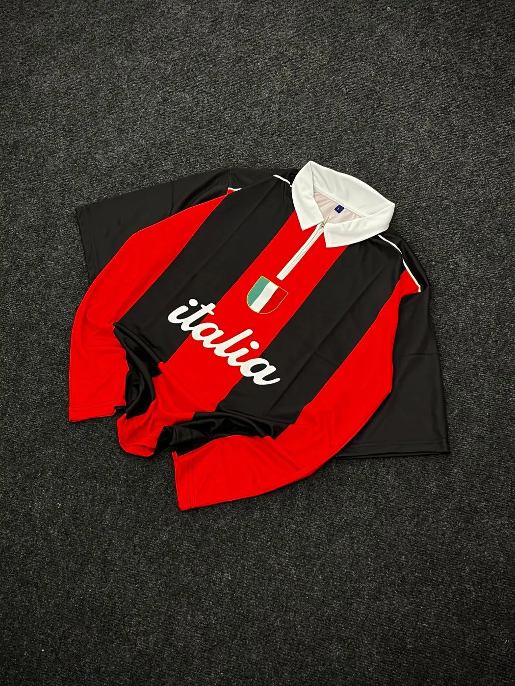 AC MILAN SPECIAL EDITION FIVESLEEVE TSHIRT JERSEY 1