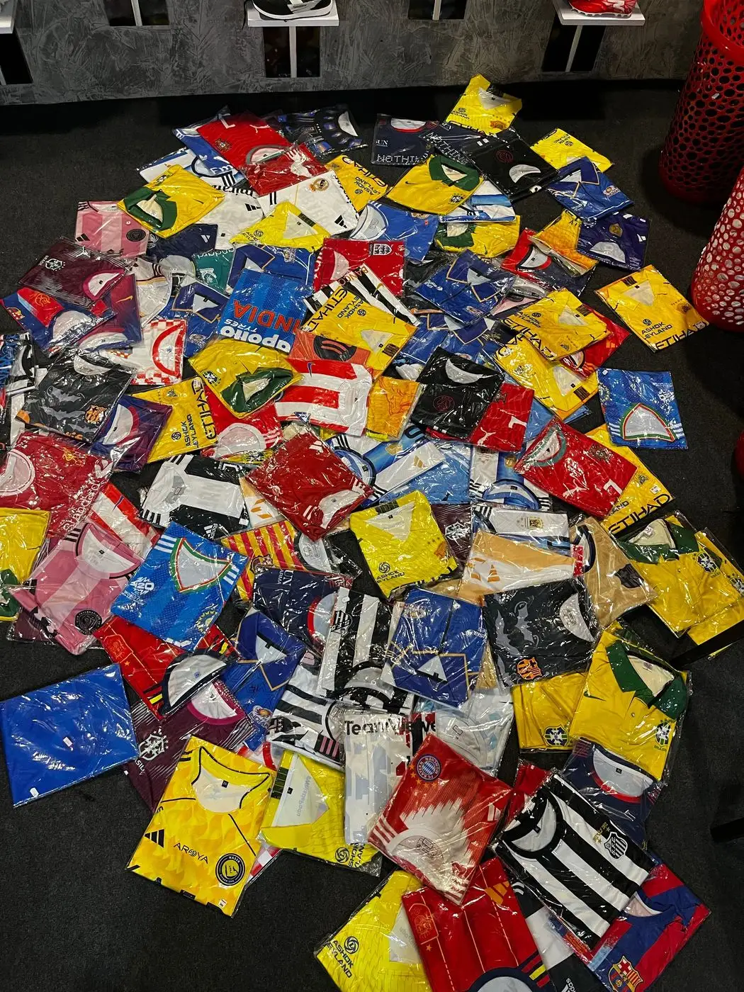 BUY 5 JERSEY AT 999/- 2