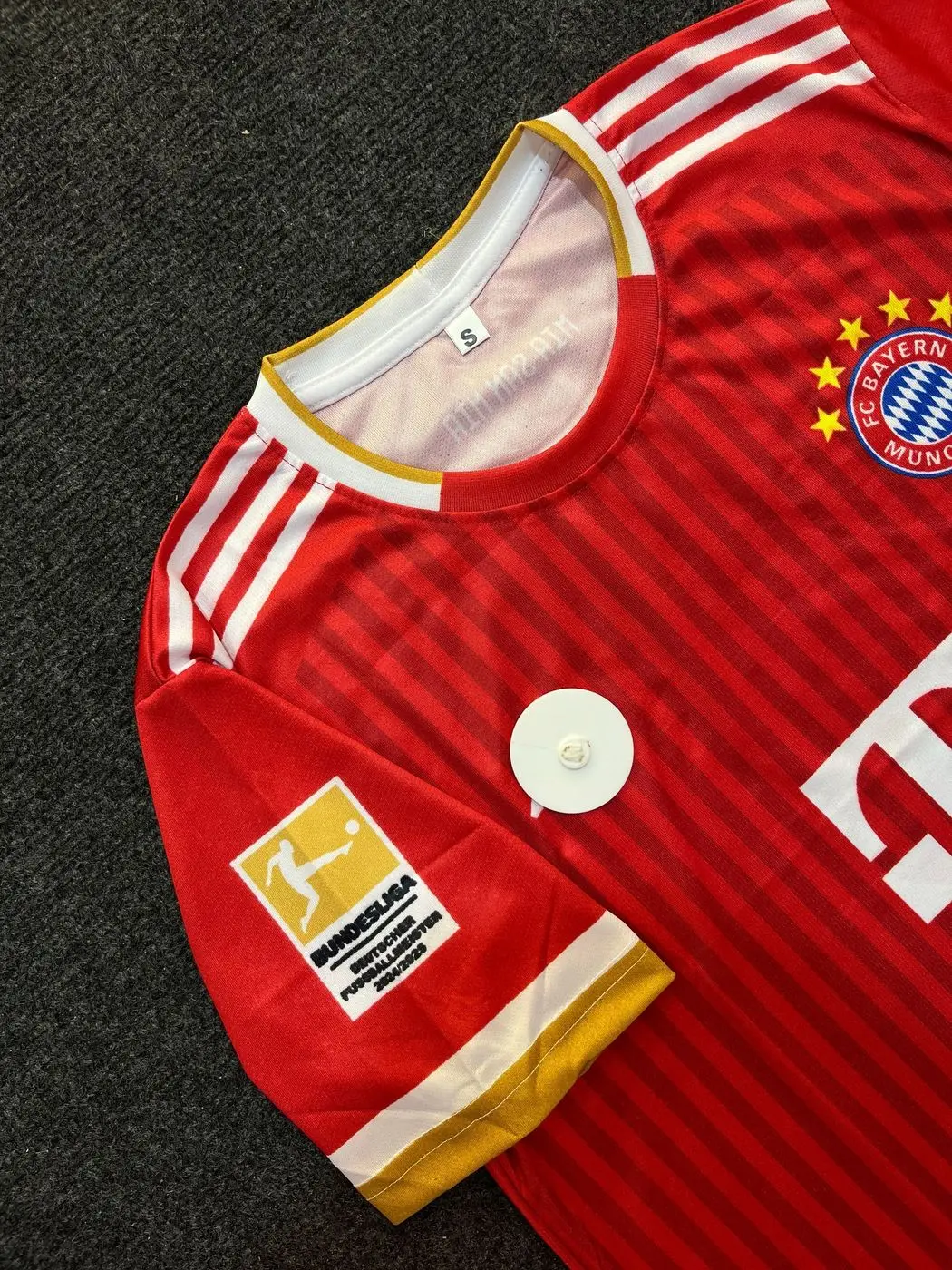 FC BAYERN 2026-27 HOME JERSEY KANE 4