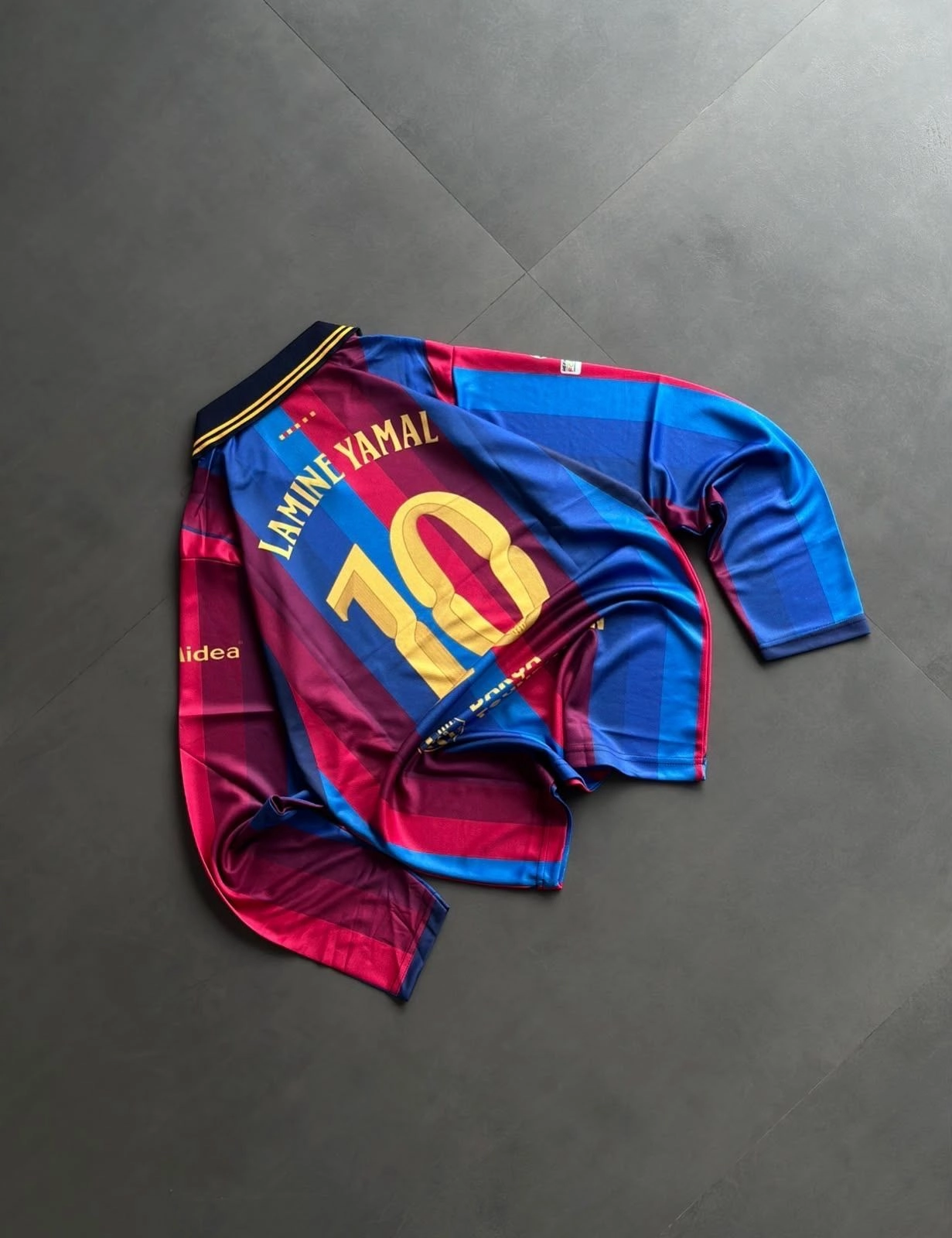 BARCELONA HOME FULL SLEEVE OVERSIZE JERSEY YAMAL 2