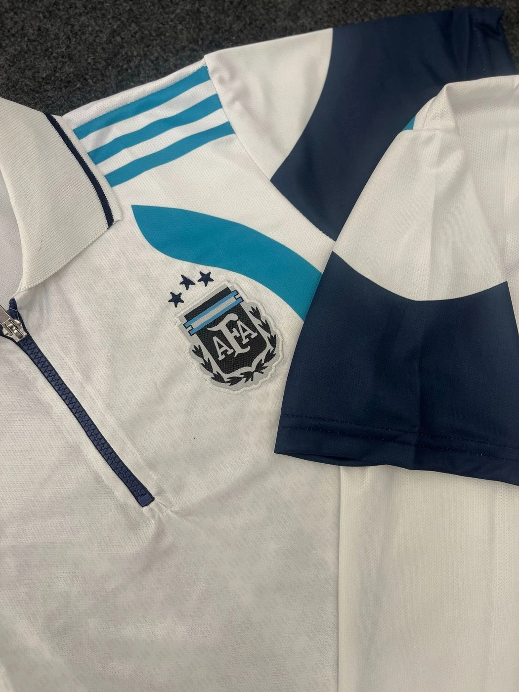 ARGENTINA ZIP EMBROIDERY JERSEY MESSI 4