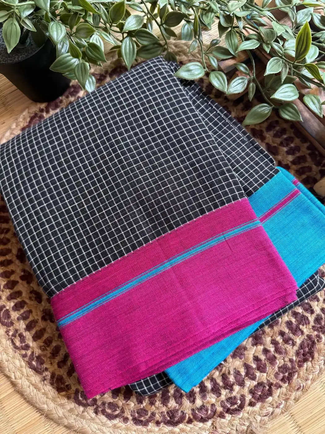 PATTEDA ANCHU Sarees. 2