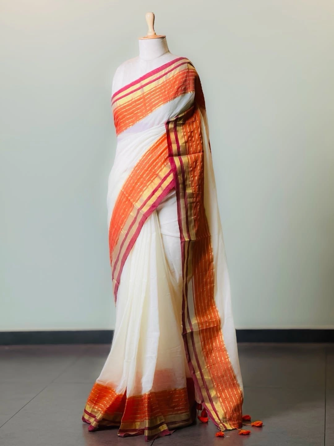 Mul Cotton Saree. 3