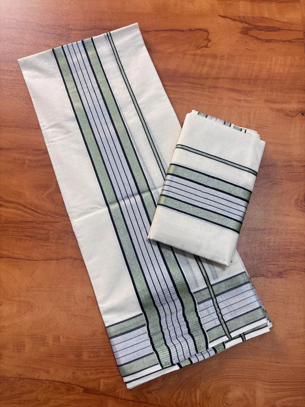 Set Mundu 2