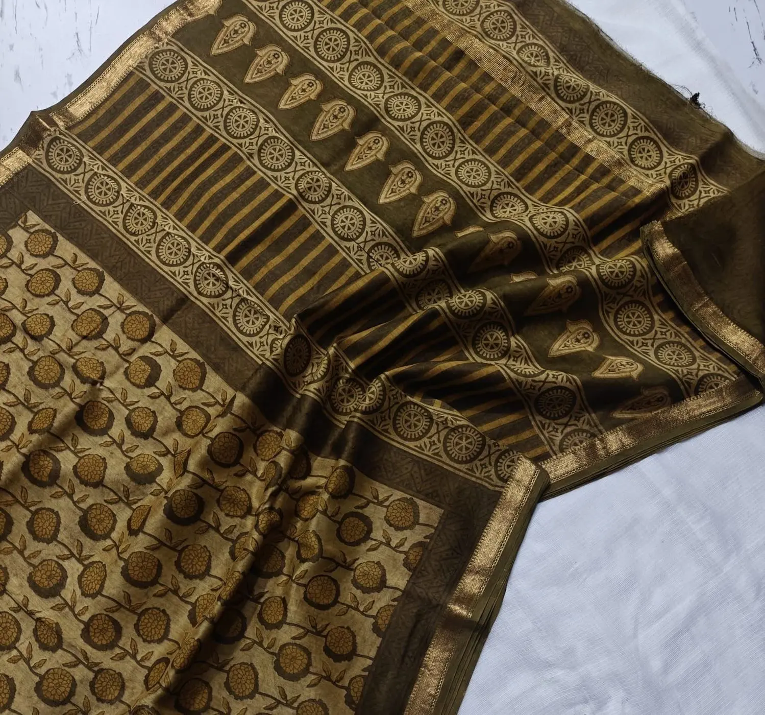 Maheshwari Silk Sarees 8