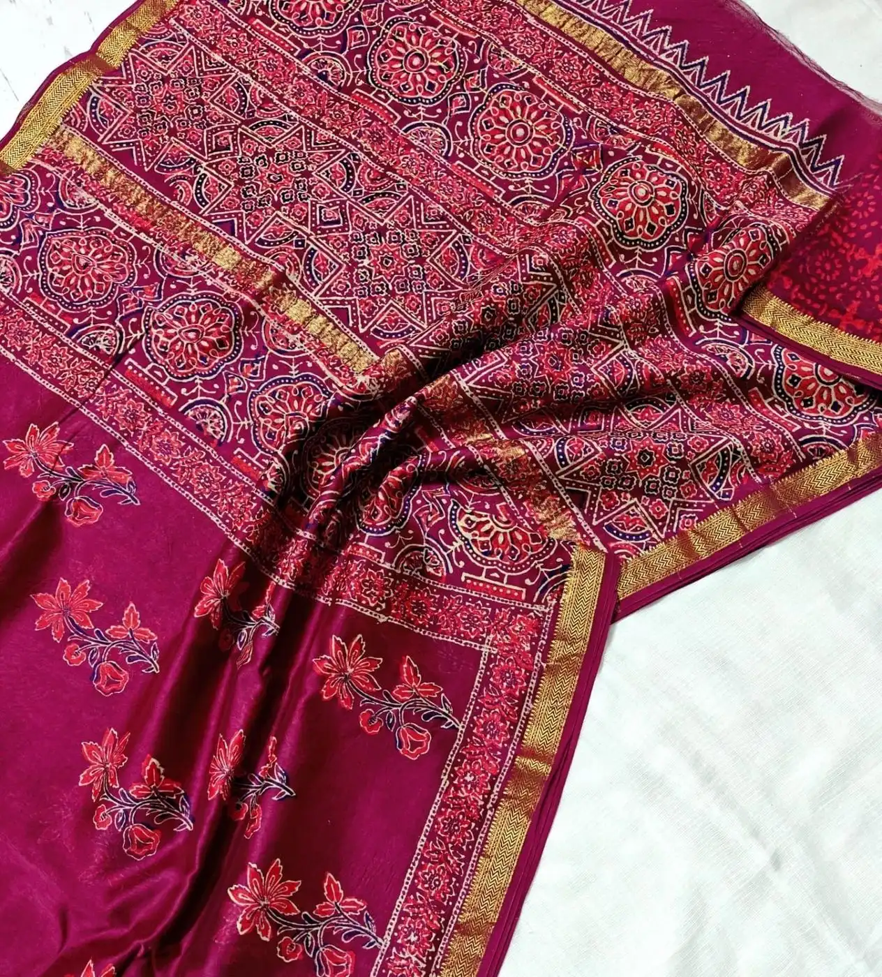 Maheshwari Silk Sarees 15