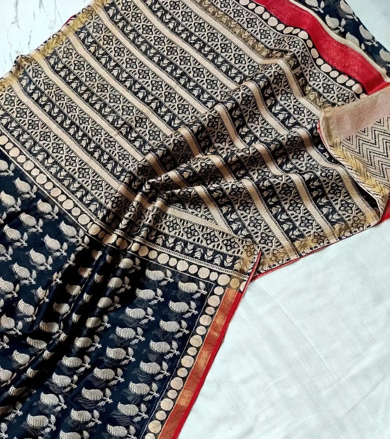 Maheshwari Silk Sarees 21