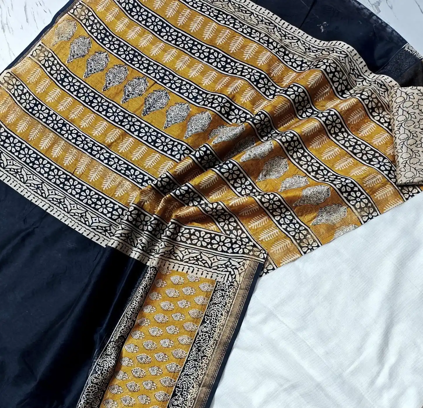 Maheshwari Silk Sarees 22