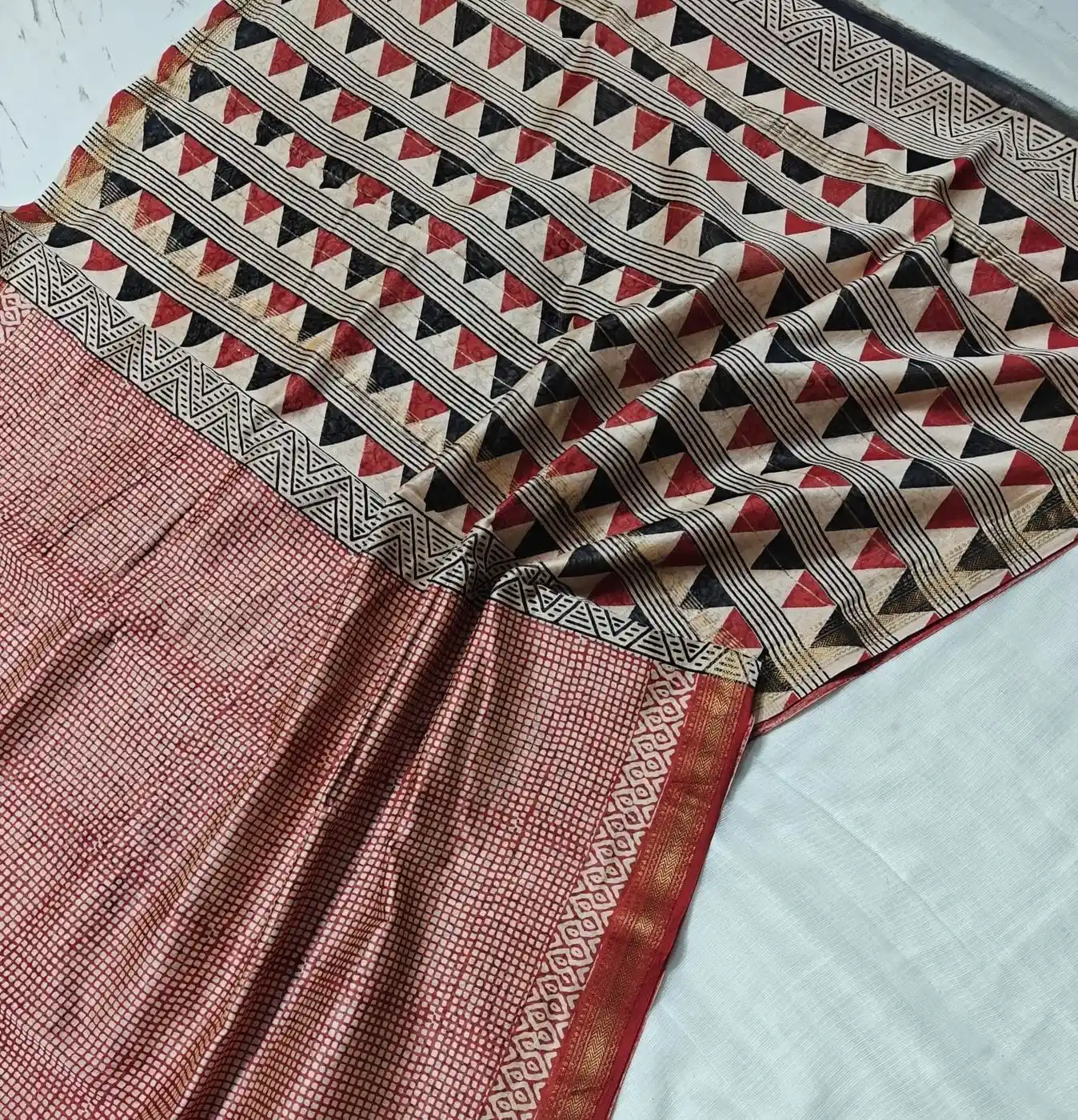 Maheshwari Silk Sarees 36