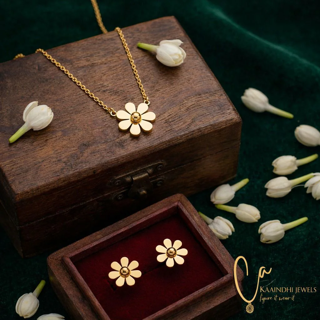 Floral Gold Necklace Set