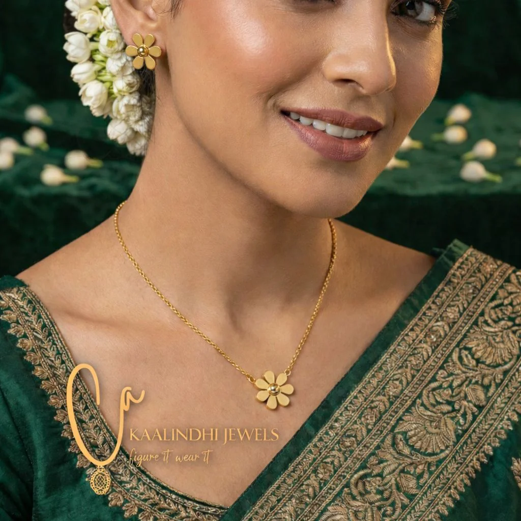 Floral Gold Necklace Set