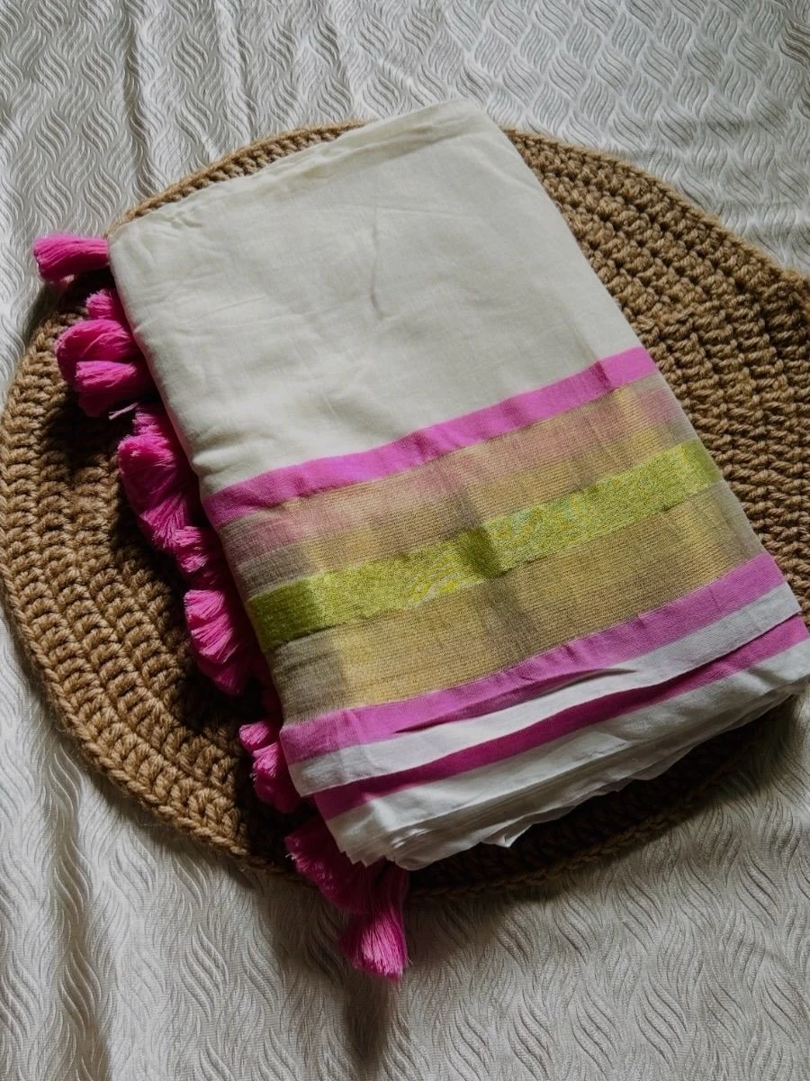 Premium Mul Cotton Saree with Pink Zari Border – Off White 1